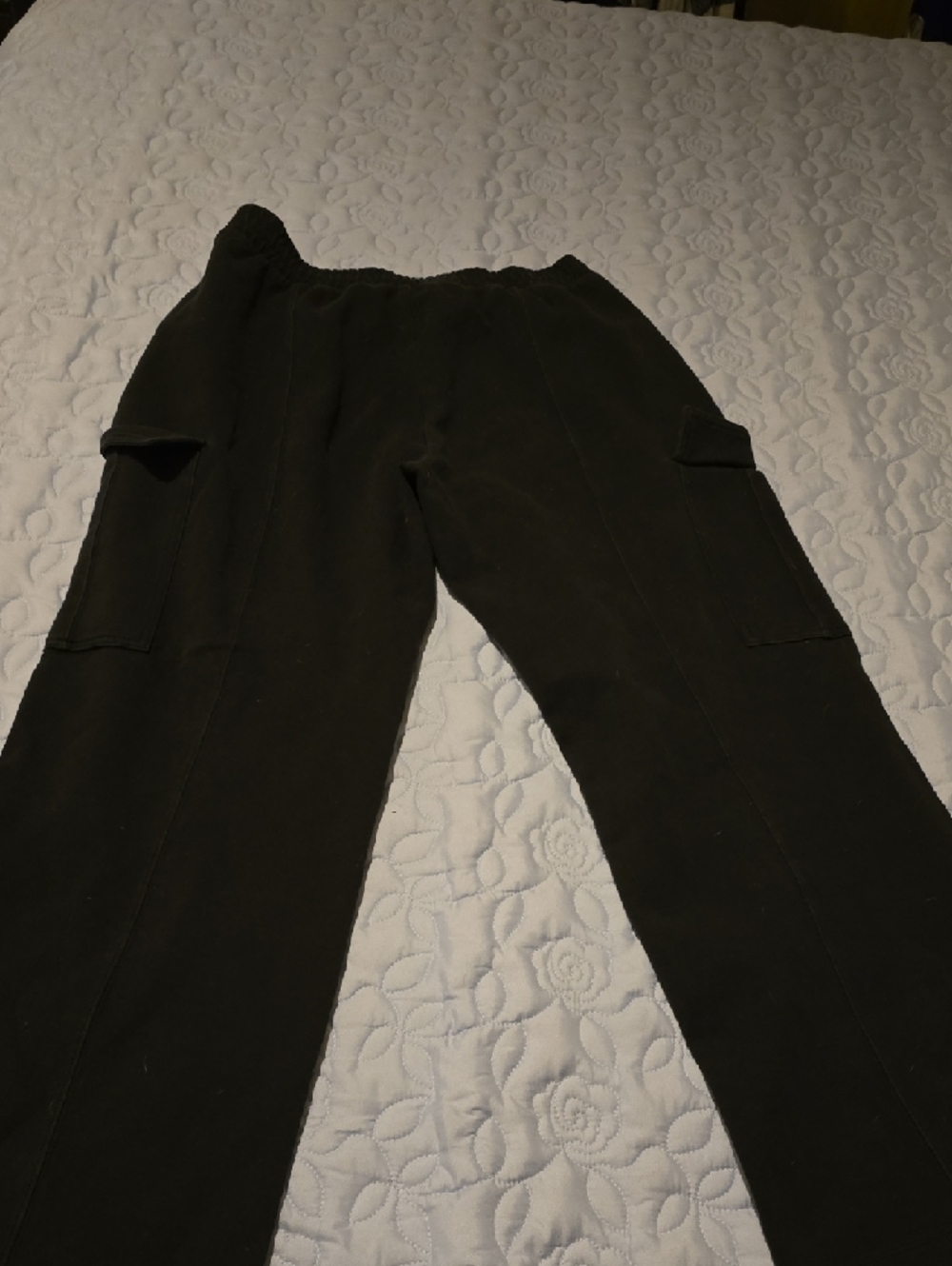 Old Navy Black Wide-Leg Active Pants - Picture 3 of 3
